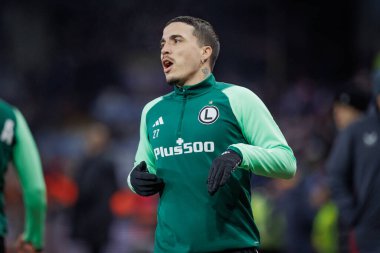 Josue Pesqueira, UEFA Avrupa Konferans Ligi 'nde Aston Villa FC ile Legia Warszawa arasında oynanan 23 / 24' lük maç sırasında Birmingham, İngiltere 'de Villa Park' ta oynandı. (Maciej Rogowski)