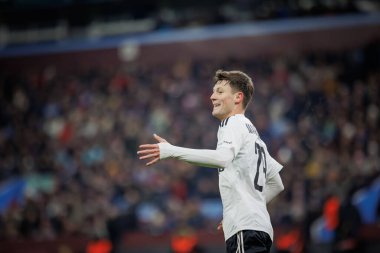 Marc Gual UEFA Avrupa Konferans Ligi 'nde Aston Villa FC ile Legia Warszawa arasında oynanan 23 / 24' lük maç sırasında Birmingham, İngiltere 'de Villa Park' ta oynandı. (Maciej Rogowski)