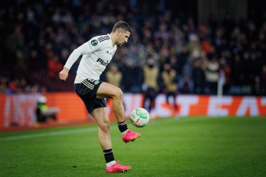 Pawel Wszolek UEFA Avrupa Konferans Ligi sırasında Aston Villa FC ve Legia Warszawa arasında Birmingham 'daki Villa Park' ta oynanan 23 / 24 maçı izledi. (Maciej Rogowski)