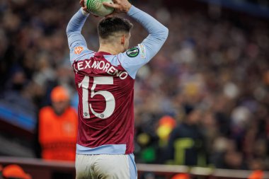 Alex Moreno UEFA Avrupa Konferans Ligi 'nde Aston Villa FC ile Legia Warszawa arasında oynanan maçta Birmingham' daki Villa Park 'ta oynadı. (Maciej Rogowski)
