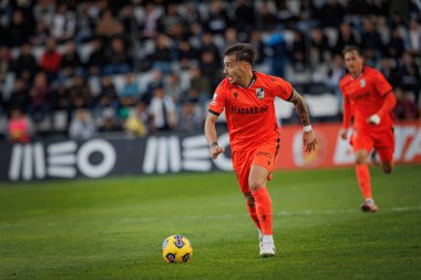 Portekiz Ligi maçında Joao Mendes, SC Farense ile Vitoria SC, Estadio de Sao Luis, Faro, Portekiz arasında 23 / 24 oynadı. (Maciej Rogowski)