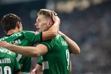 Viktor Gyokeres, Liga Portekiz 'de Sporting CP ile FC Porto, Estadio Jose Alvalade, Lizbon, Portekiz arasında oynanan 23 / 24' lük maçta attığı golü kutluyor. (Maciej Rogowski)