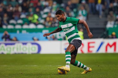 Liga Portugal maçında Matheus Reis, Sporting CP ile FC Porto, Estadio Jose Alvalade, Lizbon, Portekiz arasında 23 / 24 maç oynadı. (Maciej Rogowski)