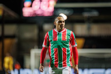 Liga Portekiz maçında Leo Jaba, SC Farense ile CF Estrela Amadora, Estadio de Sao Luis, Faro, Portekiz arasında 23 / 24 maç oynadı. (Maciej Rogowski)