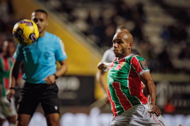 Liga Portekiz maçında Leo Cordeiro SC Farense ile CF Estrela Amadora, Estadio de Sao Luis, Faro, Portekiz arasında 23 / 24 maç oynadı. (Maciej Rogowski)