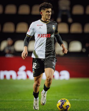 Liga Portekiz maçında Bachir Belloumi SC Farense ile CF Estrela Amadora, Estadio de Sao Luis, Faro, Portekiz arasında 23 / 24 maç oynadı. (Maciej Rogowski)