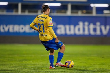 Rodrigo Nascimento, Liga Portekiz maçında GD Estoril Praia ile GD Chaves arasında Estadio Antonio Coimbra da Mota, Estoril, Lizbon, Portekiz 'de oynanan 23 / 24 maçında. (Maciej Rogowski)