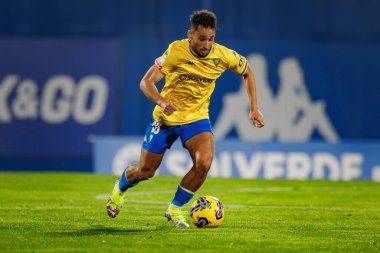 Rodrigo Nascimento, Liga Portekiz maçında GD Estoril Praia ile GD Chaves arasında Estadio Antonio Coimbra da Mota, Estoril, Lizbon, Portekiz 'de oynanan 23 / 24 maçında. (Maciej Rogowski)