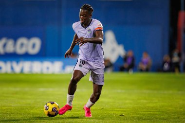 Rodrigo Nascimento, Liga Portekiz maçında GD Estoril Praia ile GD Chaves arasında Estadio Antonio Coimbra da Mota, Estoril, Lizbon, Portekiz 'de oynanan 23 / 24 maçında. (Maciej Rogowski)