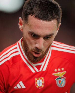 Portekiz 'in başkenti Lizbon' un Estadio Da Luz 'da oynayan SL Benfica ile FC Famalicao arasında oynanan Taca de Portugal maçında Orkun Kokcu, 23 / 24 dördüncü raunttaydı. (Maciej Rogowski)