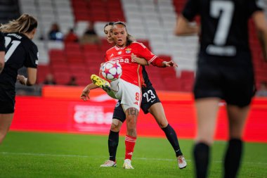 Nycole Raysla, Sara Doorsoun UEFA Kadınlar Ligi 'nde 23 / 24 SL Benfica ve Eintracht Frankfurt arasında oynanan maçta Estadio Da Luz, Lizbon, Portekiz' de. (Maciej Rogowski)