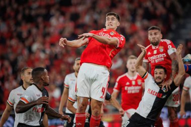 Portekiz Ligi maçında Antonio Silva SL Benfica ve SC Farense arasında Estadio Da Luz, Lizbon, Portekiz 'de oynandı. (Maciej Rogowski)