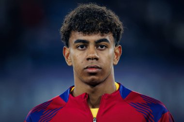 Lamine Yamal, UEFA Şampiyonlar Ligi 'nde SSC Napoli ile FC Barcelona arasında oynanan 23 / 24 maçında Stadio Diego Armando Maradona, Napoli, İtalya. (Maciej Rogowski)
