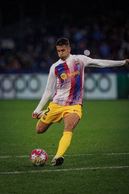 Joao Cancelo UEFA Şampiyonlar Ligi 'nde SSC Napoli ile FC Barcelona arasında oynanan 23 / 24 maçında Stadio Diego Armando Maradona, Napoli, İtalya. (Maciej Rogowski)