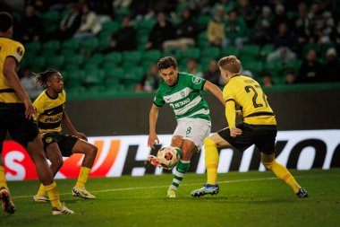 Pedro Goncalves UEFA Avrupa Ligi 'nde Sporting CP ve BSC Young Boys arasında oynanan Estadio Jose Alvalade, Lizbon, Portekiz maçında. (Maciej Rogowski)
