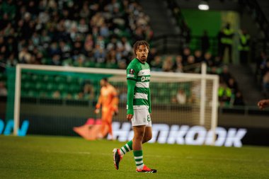 UEFA Avrupa Ligi sırasında Koba Koindredi, Portekiz 'deki Estadio Jose Alvalade' de Sporting CP ve BSC Young Boys arasında oynanan 23 / 24 maçında. (Maciej Rogowski)