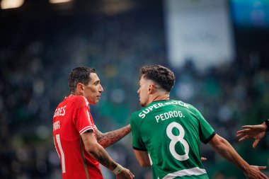 Angel Di Maria, Pedro Goncalf Taca de Portugal maçında Sporting CP ve SL Benfica arasında Estadio Jose Alvalade, Lizbon, Portekiz 'de oynanan yarı final maçında. (Maciej Rogowski)