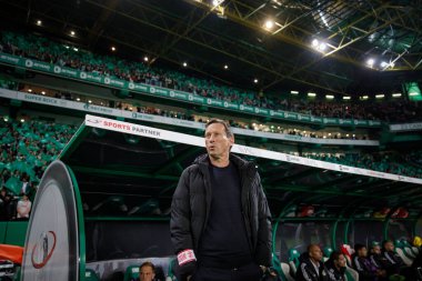 Portekiz, Lizbon 'daki Estadio Jose Alvalade' de Sporting CP ve SL Benfica arasında oynanan Taca de Portugal maçında Roger Schmidt. (Maciej Rogowski)