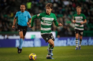 Liga Portugal maçında Daniel Braganca, Sporting CP ile GD Estoril Praia, Estadio Jose Alvalade, Lizbon, Portekiz arasında 23 / 24 maç oynadı. (Maciej Rogowski)