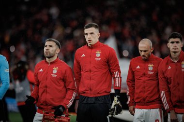 Nicolas Otamendi, Anatoliy Trubin, Fredrik Aursnes UEFA Avrupa Ligi sırasında SL Benfica ile Rangers FC arasında oynanan maçta Estadio Da Luz, Lizbon, Portekiz 'de oynandı. (Maciej Rogowski)