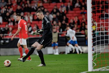 Anatoliy Trubin UEFA Avrupa Ligi sırasında SL Benfica ile Rangers FC arasında oynanan 23 / 24 maçında Estadio Da Luz, Lizbon, Portekiz 'de. (Maciej Rogowski)