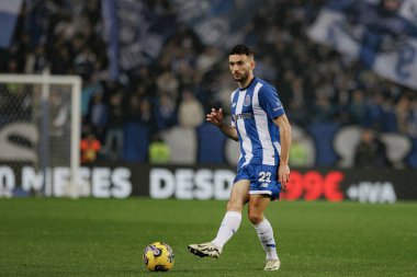 Portekiz 'deki Estadio Do Dragao' da FC Porto ve SL Benfica arasında oynanan Liga Portekiz maçı sırasında Joao Mario. (Maciej Rogowski)