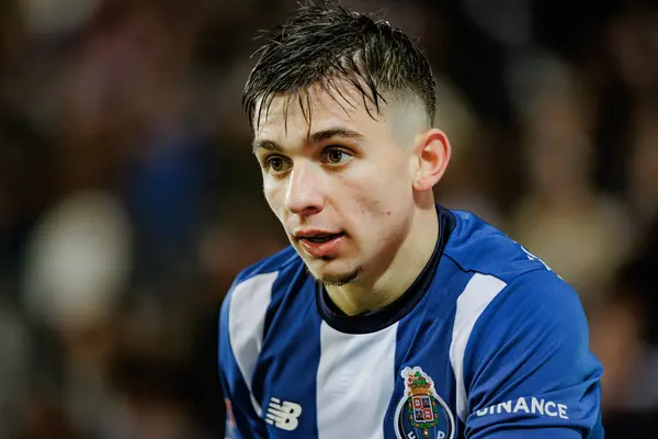 Francisco Conceicao Liga Portekiz maçı sırasında Portekiz 'in Porto şehrinde Estadio Do Dragao' da FC Porto ve SL Benfica arasında oynanmıştır. (Maciej Rogowski)