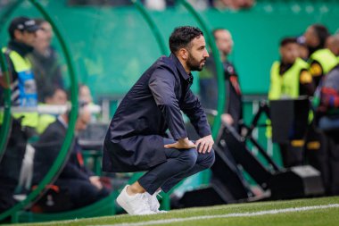 x, Portekiz 'in Lizbon şehrinde Estadio Jose Alvalade' de Sporting CP ve Atalanta BC arasında oynanan UEFA Avrupa Ligi maçı sırasında. (Maciej Rogowski)