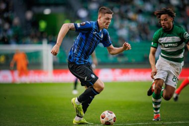 Emil Holm, Portekiz, Lizbon 'daki Estadio Jose Alvalade' de Sporting CP ve Atalanta BC arasında oynanan UEFA Avrupa Ligi maçı sırasında. (Maciej Rogowski)