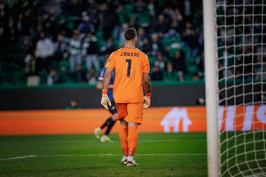 Juan Musso, Portekiz 'in Lizbon şehrindeki Estadio Jose Alvalade' de oynanan UEFA Avrupa Ligi karşılaşmasında Sporting CP ve Atalanta BC arasında oynamıştır. (Maciej Rogowski)