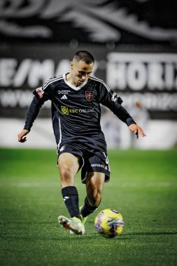 Leonardo Lelo, Liga Portekiz maçında CF Estrela Amadora ile Casa Pia AC arasında Estadio Jose Gomes, Amadora, Lizbon, Portekiz 'de oynanan 23 / 24 maçında. (Maciej Rogowski)