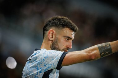 Bruno Fernandes, Portekiz ve İsveç milli takımı Estadio Dom Afonso Henriques, Guimaraes, Portekiz milli takımı arasında oynanan dostça uluslararası maç sırasında. (Maciej Rogowski)