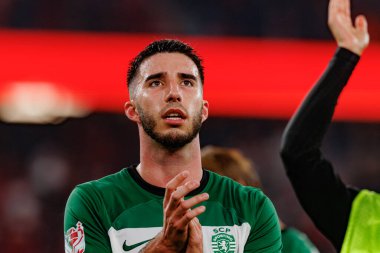 Portekiz 'in başkenti Lizbon' da bulunan Estadio Da Luz 'da SL Benfica ile Sporting CP arasında oynanan ikinci yarı final maçında Goncalo Inacio. (Maciej Rogowski)