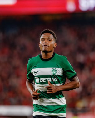 Portekiz 'in başkenti Lizbon' daki Estadio Da Luz 'da SL Benfica ile Sporting CP arasında oynanan ikinci yarı final maçında Geny Catamo. (Maciej Rogowski)