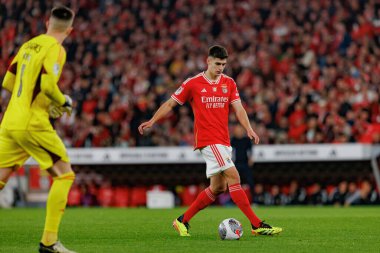 Portekiz 'in Lizbon şehrinde Estadio Da Luz' da SL Benfica ile Sporting CP arasında oynanan ikinci yarı final maçında Antonio Silva. (Maciej Rogowski)