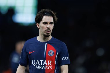 Paris Saint-Germain FC ile FC Barcelona arasındaki UEFA Şampiyonlar Ligi çeyrek finalinde Vitinha, Paris, Fransa (Maciej Rogowski))
