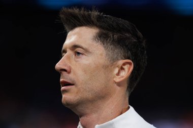 Robert Lewandowski UEFA Şampiyonlar Ligi çeyrek finalinde Paris Saint-Germain FC ve FC Barcelona arasında Paris des Princes, Fransa 'da (Maciej Rogowski)