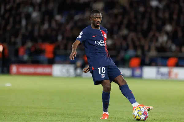 Ousmane Dembele UEFA Şampiyonlar Ligi çeyrek finalinde Paris Saint-Germain FC ve FC Barcelona arasında Paris des Princes, Fransa 'da (Maciej Rogowski)