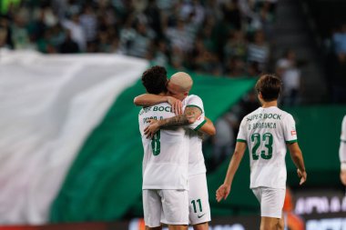 Portekiz 'in Lizbon şehrindeki Estadio Jose Alvalade' de, Sporting CP ve Vitoria SC arasında oynanan Liga Portekiz maçı sırasında Pedro Goncalf. (Maciej Rogowski)