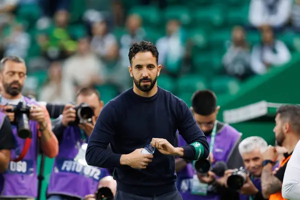 Portekiz 'in Lizbon şehrinde Estadio Jose Alvalade' de oynanan Liga Portekiz maçı sırasında Ruben Amorim, Sporting CP ve Vitoria SC arasında oynanmıştır. (Maciej Rogowski)