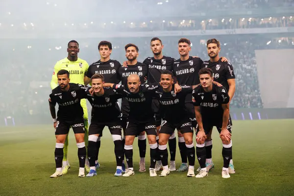 Portekiz 'in Lizbon şehrinde Estadio Jose Alvalade' de oynanan Liga Portekiz maçı sırasında Vitoria takımı CP ve Vitoria SC arasında oynanmıştır. (Maciej Rogowski)