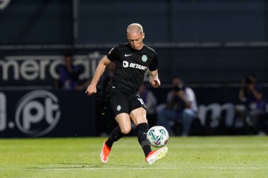 Nuno Santos, Portekiz 'in Estadio Municipal de Famalicao şehrinde FC Famalicao ile Sporting CP arasında oynanan Liga Portekiz maçı sırasında. (Maciej Rogowski)