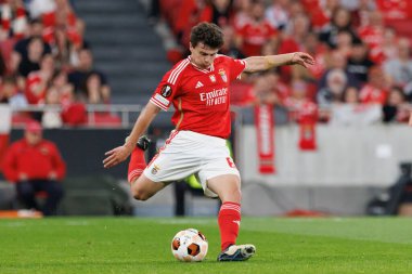 Joao Neves UEFA Avrupa Ligi maçında SL Benfica ve Olympique de Marseille arasında Estadio Da Luz, Lizbon, Portekiz 'de oynandı. (Maciej Rogowski)
