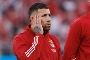 Nicolas Otamendi UEFA Avrupa Ligi maçında SL Benfica ve Olympique de Marseille arasında Estadio Da Luz, Lizbon, Portekiz 'de oynandı. (Maciej Rogowski)