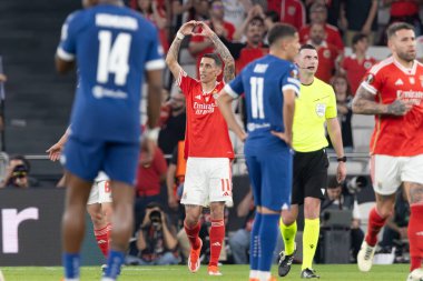 Angel Di Maria, SL Benfica ile Olympique de Marseille arasında oynanan UEFA Avrupa Ligi maçında Portekiz 'in başkenti Lizbon' daki Estadio Da Luz 'da gol attıktan sonra kutlar. (Maciej Rogowski)