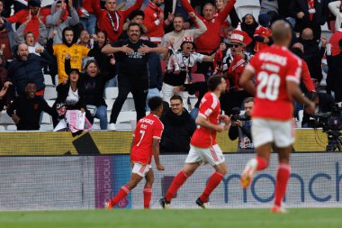 David Neres, Portekiz 'in Estadio Da Luz şehrinde oynanan Liga Portekiz maçında SL Benfica ile SC Braga arasında oynanan gol üstüne gol sonrasında kutlar. (Maciej Rogowski)