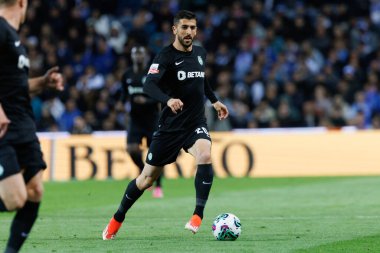 Portekiz 'de Estadio do Dragao' da FC Porto ve Sporting CP arasında oynanan Liga Portekiz maçı sırasında Paulinho. (Maciej Rogowski)
