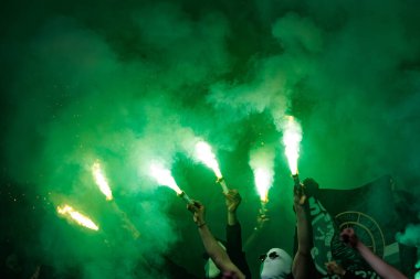 Portekiz 'deki Estadio Jose Alvalade, Lizbon' da Liga Portekiz maçı sırasında Sporting CP ve Portimonense SC arasında oynanan Sporting CP taraftarları. (Maciej Rogowski)