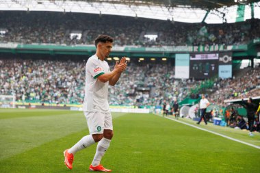 Portekiz 'in Lizbon şehrindeki Estadio Jose Alvalade' de, Sporting CP ve Portimonense SC arasında oynanan Liga Portekiz maçı sırasında Pedro Goncalf. (Maciej Rogowski)