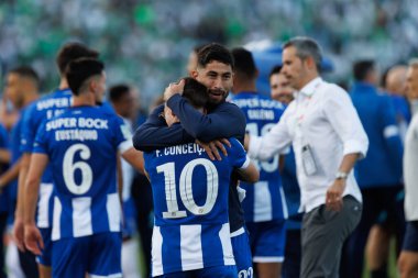 Francisco Conceicao, Alan Varela Taca de Portugal 2024 final maçında FC Porto ve Sporting CP (2: 1) arasında Estadio Nacional Jamor, Lizbon, Portekiz 'de. (Maciej Rogowski)